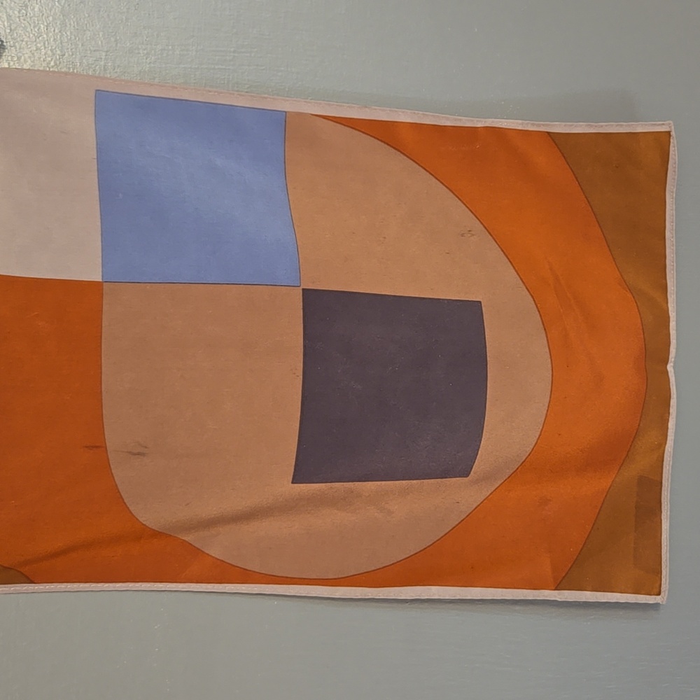Geometric Long Scarf - Picture 4 of 7